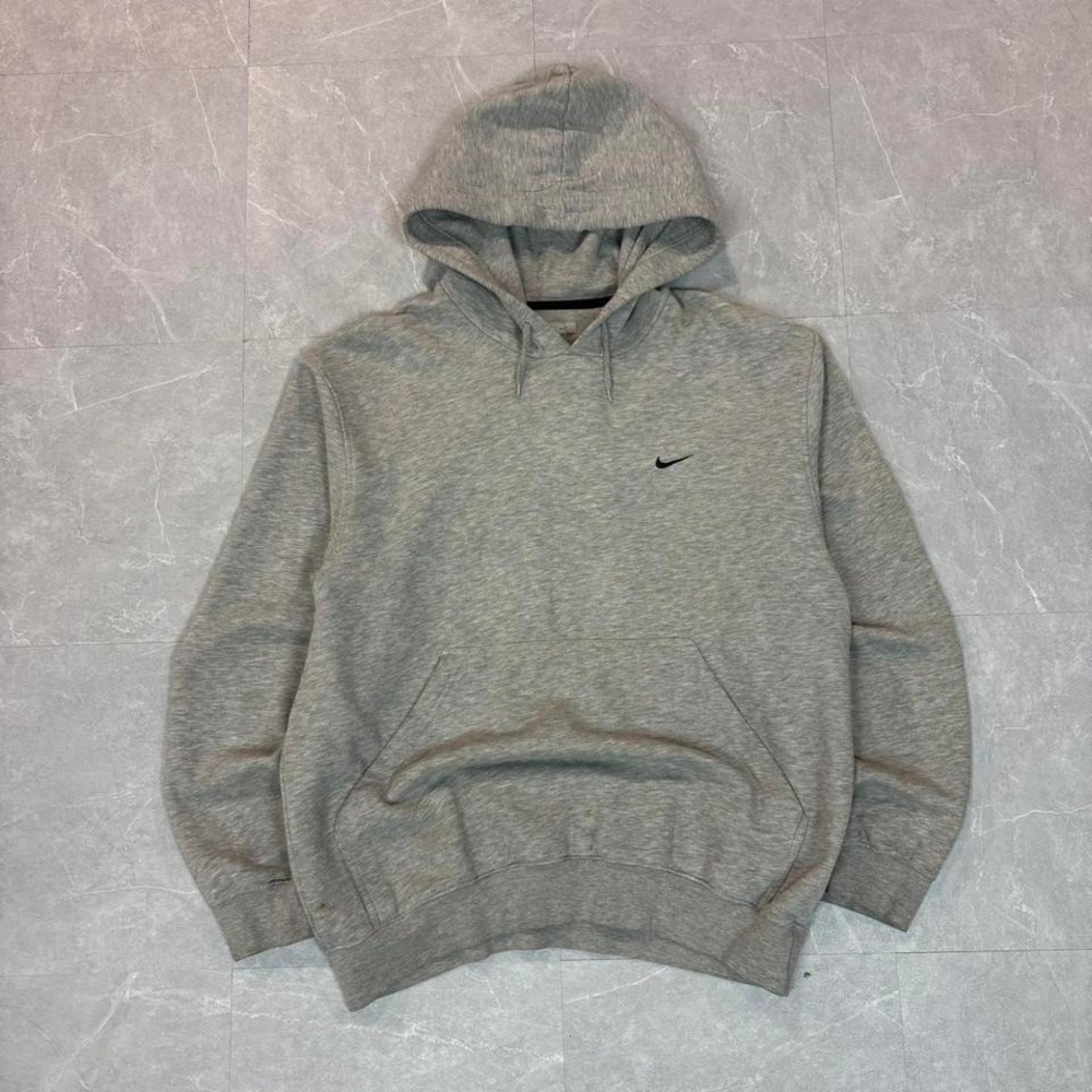 Y2K Grey Nike hoodie with embroidered swoosh